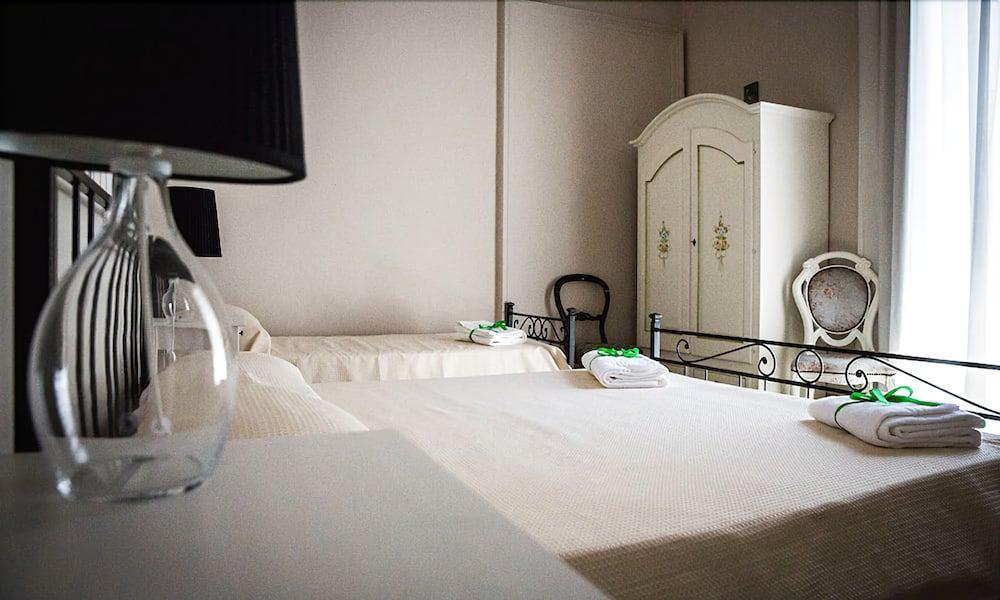 Bed and Breakfast Casa Elide Catania Exterior foto