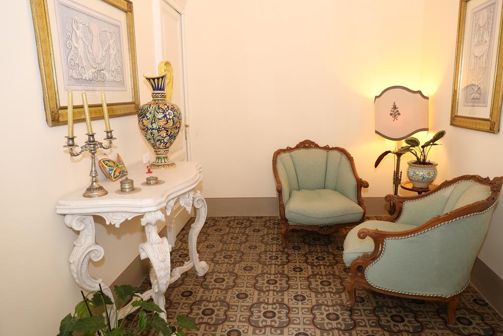 Bed and Breakfast Casa Elide Catania Exterior foto